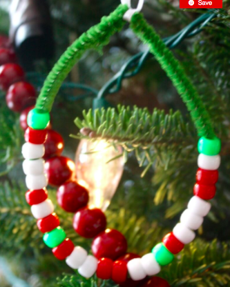 https://www.makewonder.com/wp-content/uploads/2018/11/binary_beads_christmas_activity.png